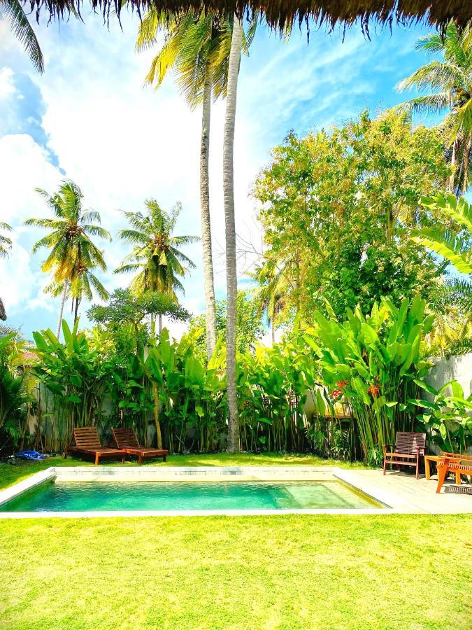 Sunday Villa With Private Pool, Near Centre And Beach Kuta  外观 照片